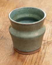 Load image into Gallery viewer, Desk Vase
